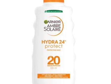 Ambre Solaire Protection Lotion nawilżający balsam do opalania SPF20 200ml on Sale